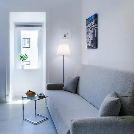 Castle View Central 17 By Lisbonne Collection 公寓 *